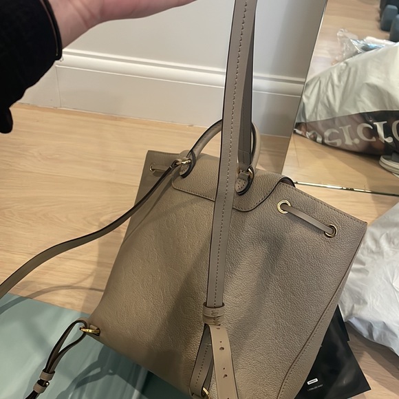 Louis Vuitton Back pack - Picture 3 of 6